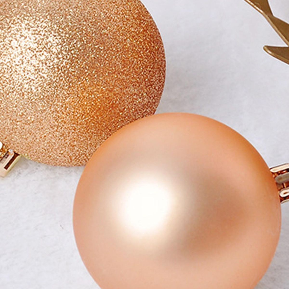 24Pcs Christmas Balls Ornament Xmas Tree Balls Hanging Decoration Red Bronze