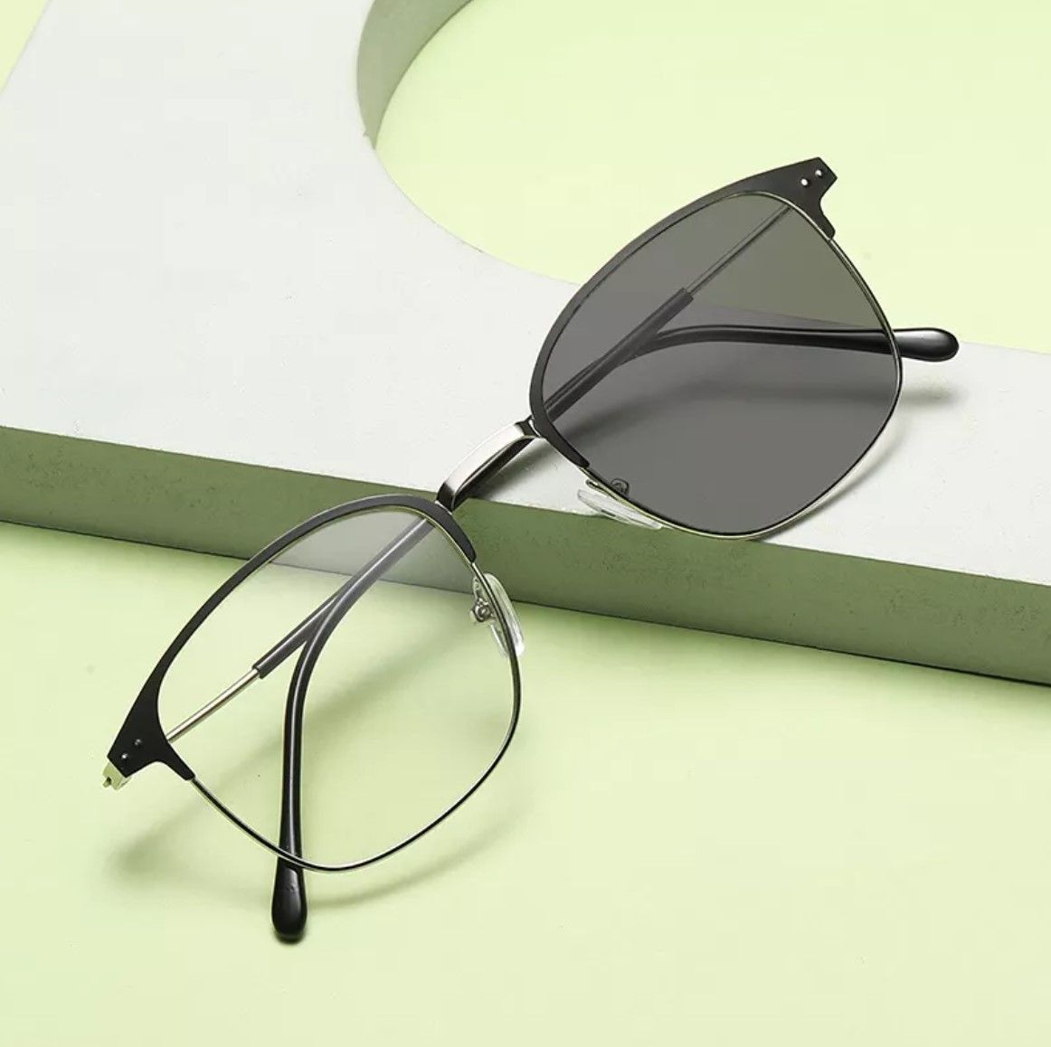 Photochromic Color Changing Anti Blue Light Computer Glasses