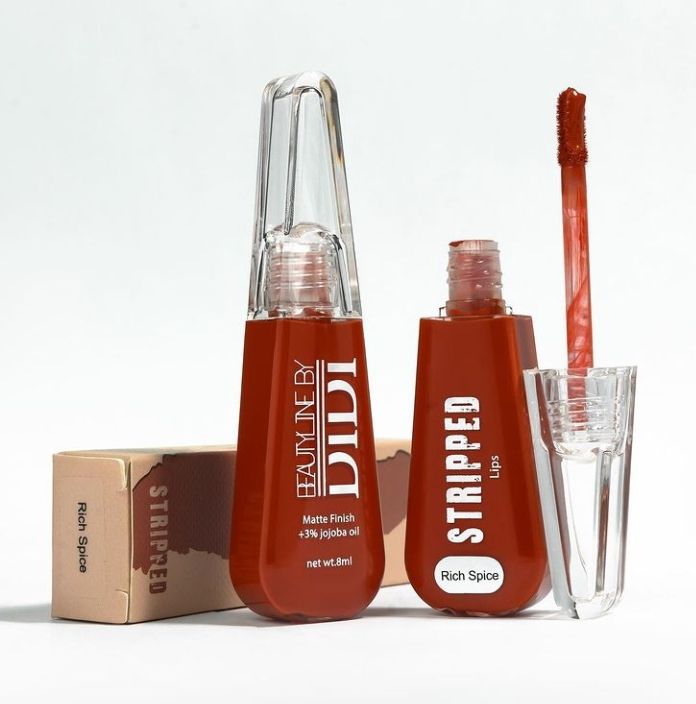 Stripped Matte Finish Liquid Lipstick ( Rich Spice)