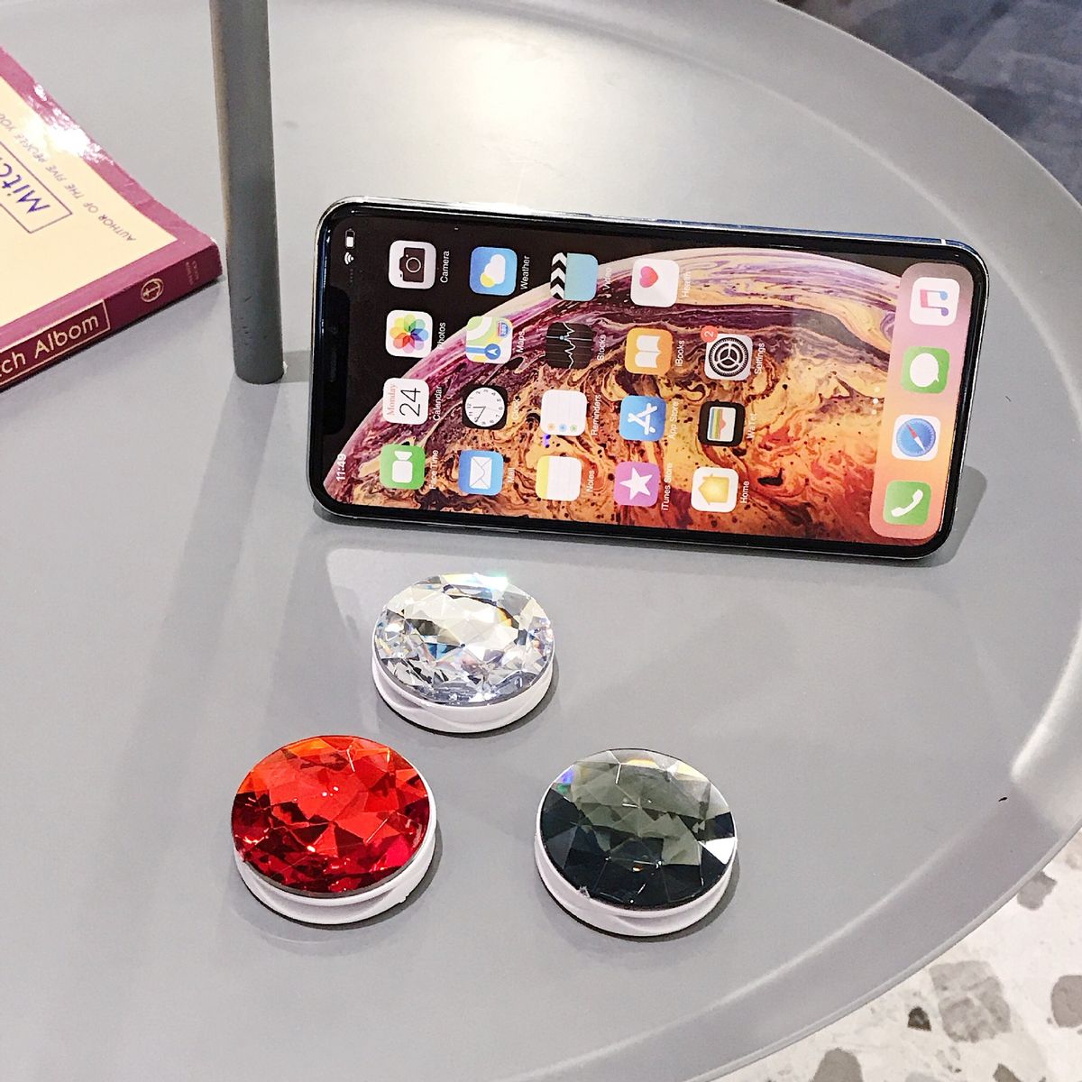 1pcs Colorful 3D Gem Popular Round Mobile Phone Folding Stretch Bracket Phone Holder Case Finger Holder Mobile Phone Stand(#Black)