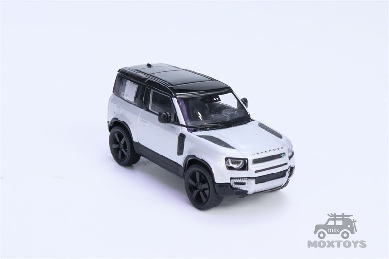 Tarmac Works 1:64d Rover Deer 90 Silver Metallic Diecast Model