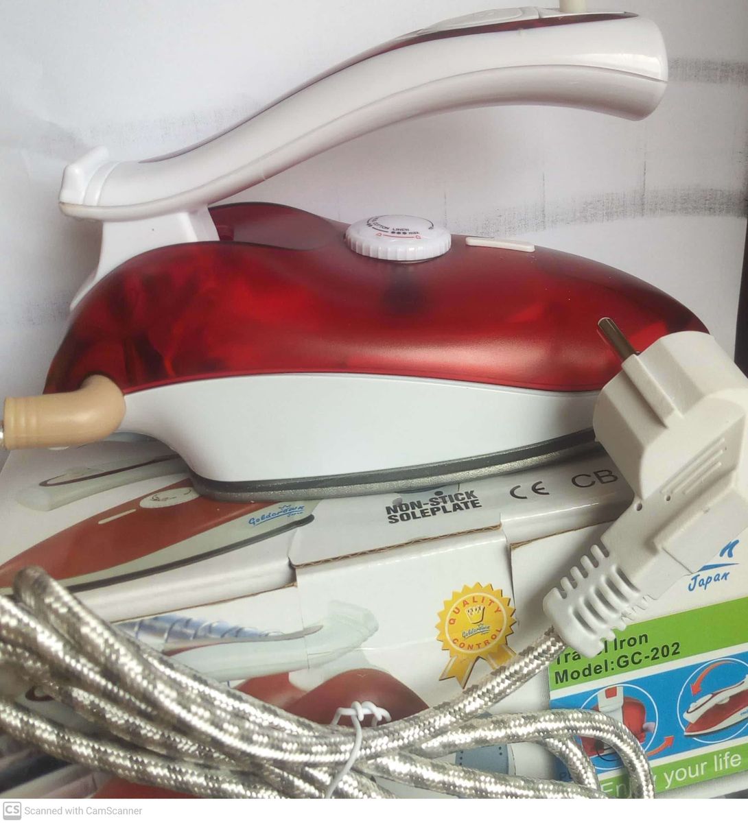 Travel Steam Iron {GENERATOR IRON}