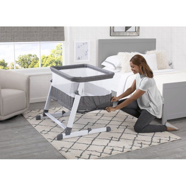 Kids Room2Grow Newborn Bassinet To Infant Sleeper