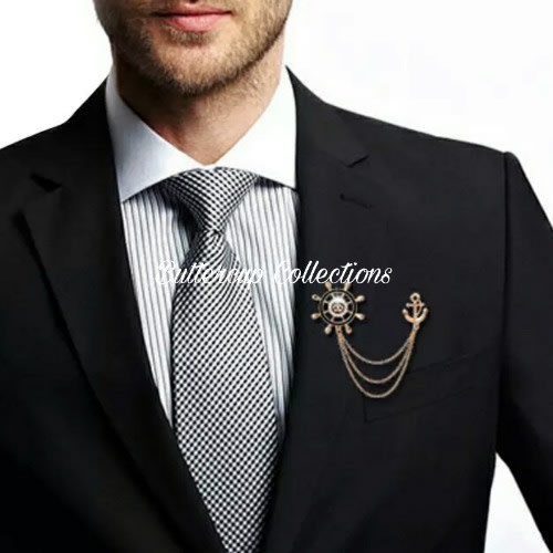 Anchor Brooch With Chain - Gold