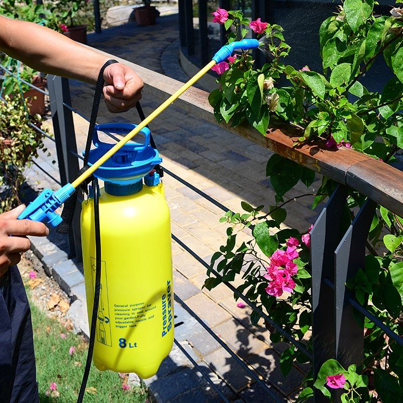 Pressure Sprayer Compressed Air Spray Garden Sprayer Pump Hand Pressure Watering Spray Garden Irrigation Car Clean 5L Copper Spray Bar