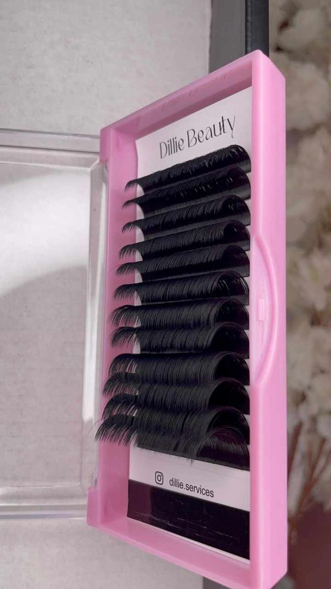 Dillie Beauty Easy Fan Volume Lash Extensions Flare Blooming
