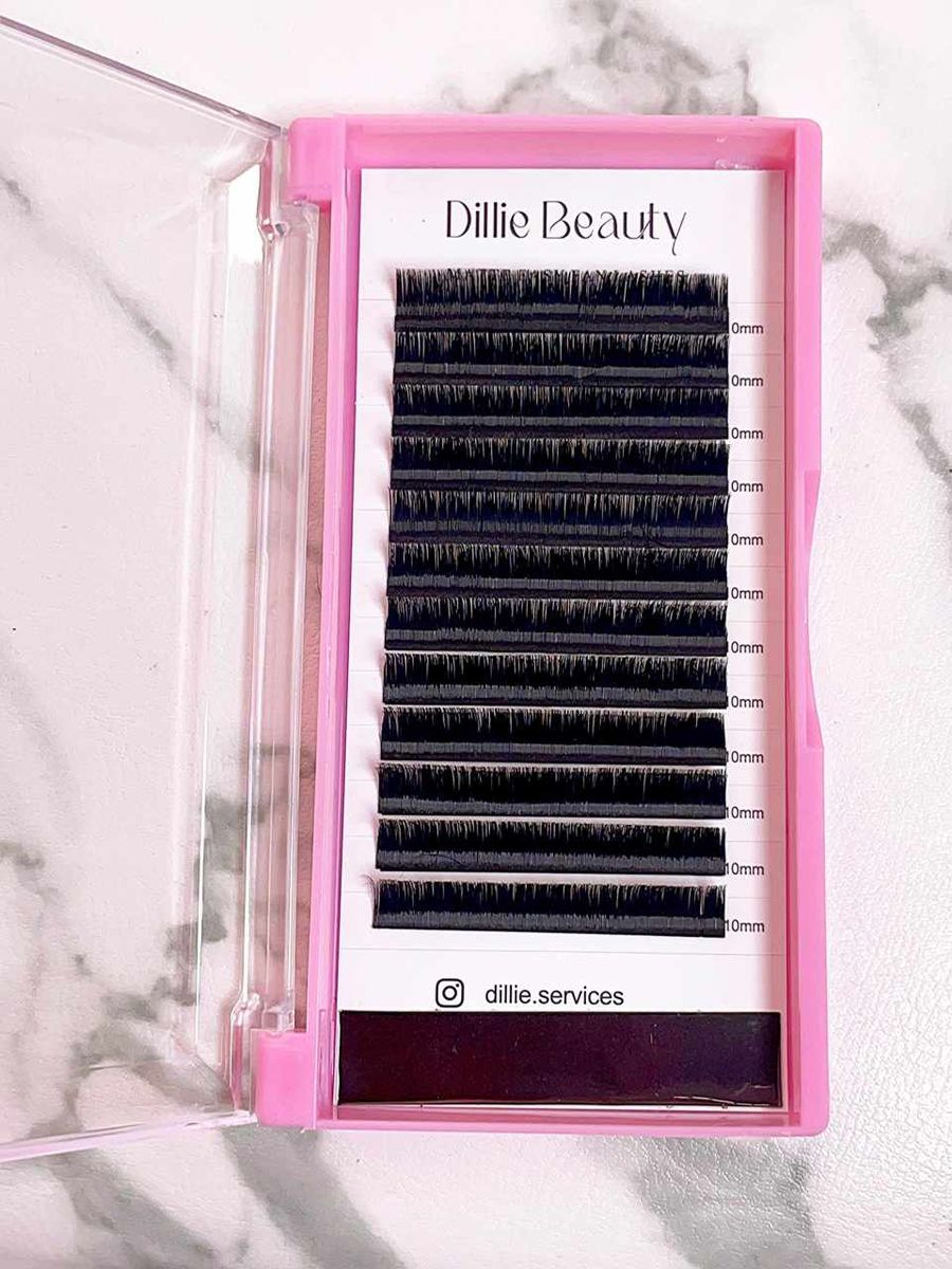 Dillie Beauty Easy Fan Volume Lash Extensions Flare Blooming