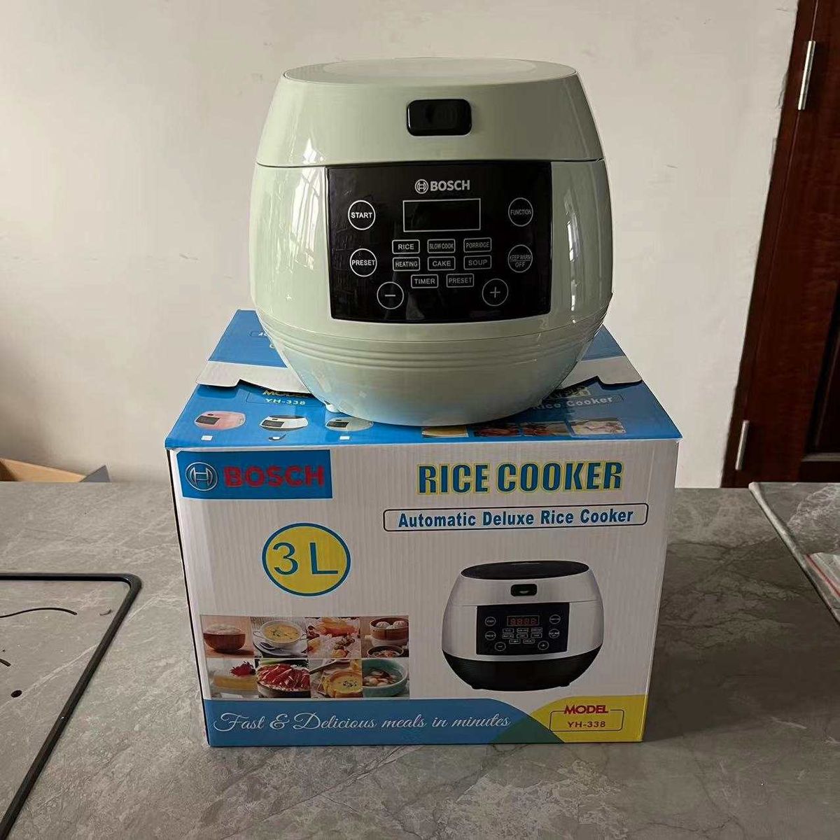 3 Liter Electric Rice Cooker