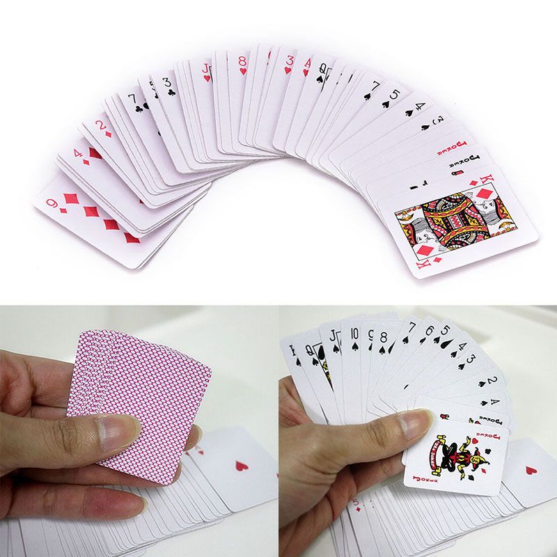 1set Mini Playing Card Travel Home Game Solitaire 5.3x3.8 Cm Board Game