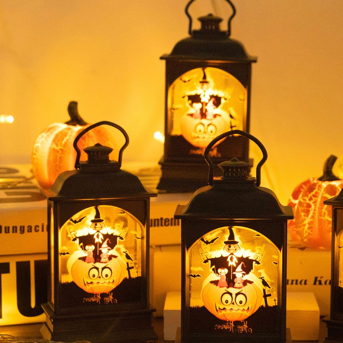LEDs Pumkins Design Handheld Lantern Night Light Decorative Beside Lamp Constant Bright Effects Cell Powered Operated Warm White for Halloweens Festival Home Party Decoration Deco Theme Restaurant Gift Present