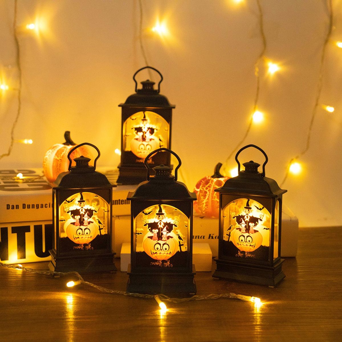 LEDs Pumkins Design Handheld Lantern Night Light Decorative Beside Lamp Constant Bright Effects Cell Powered Operated Warm White for Halloweens Festival Home Party Decoration Deco Theme Restaurant Gift Present