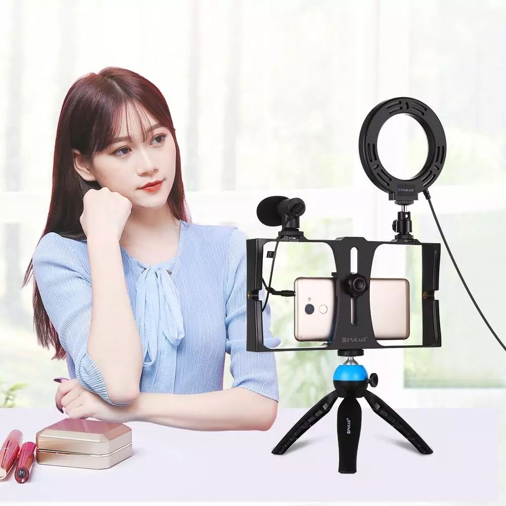 4 In 1 Vlogging Live Broadcast Smartphone Video Rig +4.6 Inch LED Selfie Ring Light & Microphone +Tripod Mount+Tripod Head