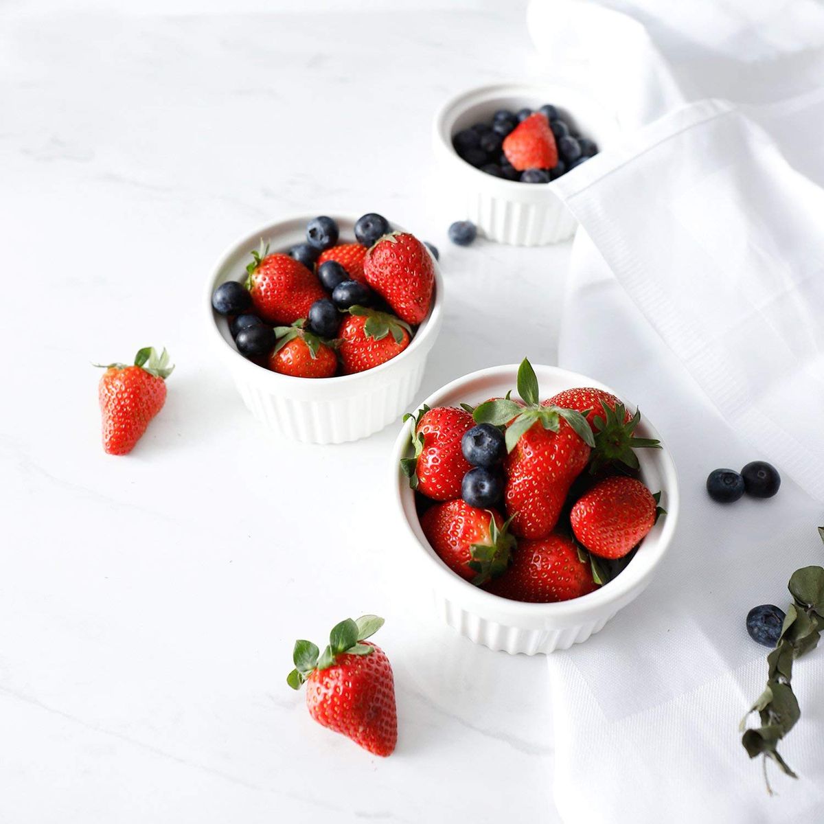 Set Of 6 Fine White Porcelain Ramekins Souffle Cup 6 Szies