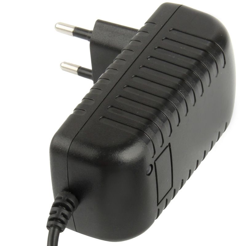 High Quality EU Plug AC 100-240V To DC 12V 2A Power Adapter