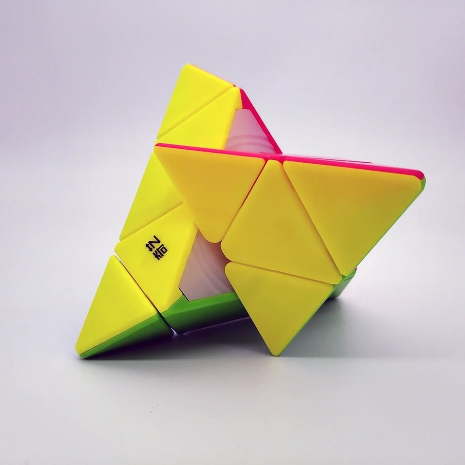 Qiyi Qiming S2 Pyramid 3x3x3 Stickerless Speed Cube Children And Gift