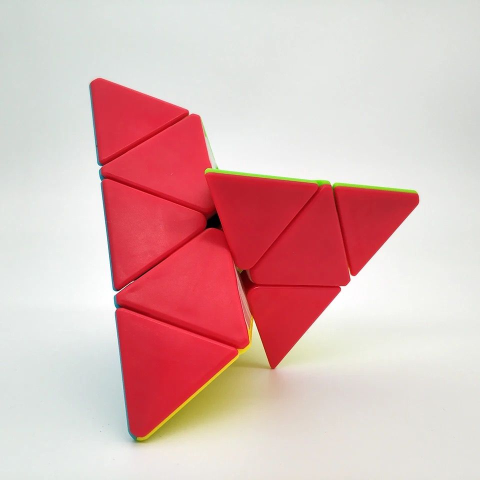 Qiyi Qiming S2 Pyramid 3x3x3 Stickerless Speed Cube Children And Gift