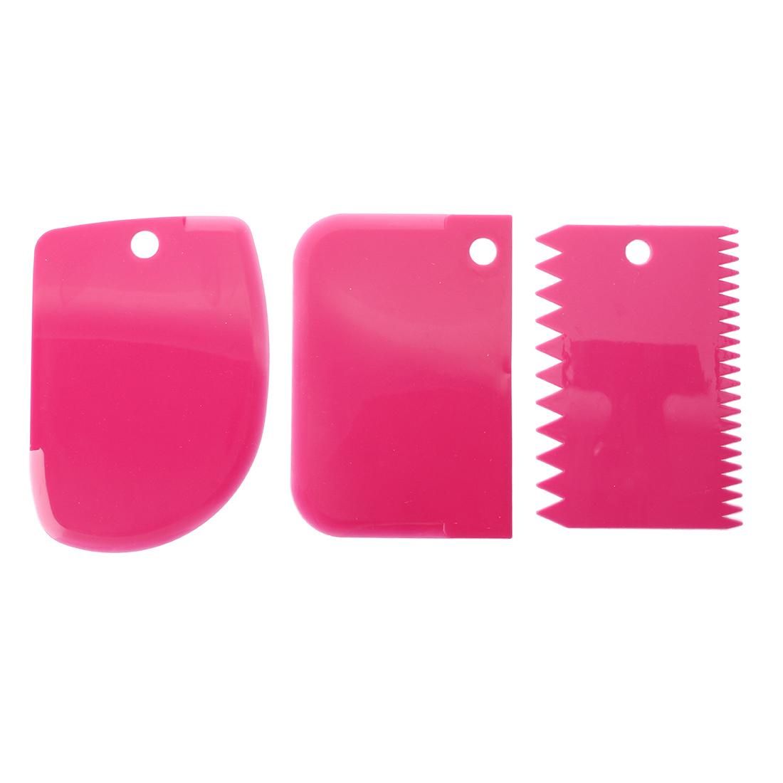3 PLASTIC CAKE SCRAPERS FONDANT BAKING SMOOTH JAGGED
