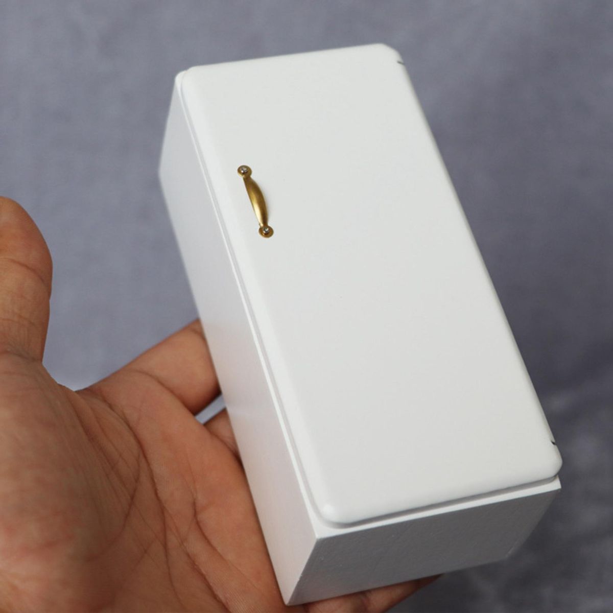 1/12 Scale Dollhouse Miniature Wooden Single Door Refrigerator Simulation Fridge Model for Doll House Decoration Toy