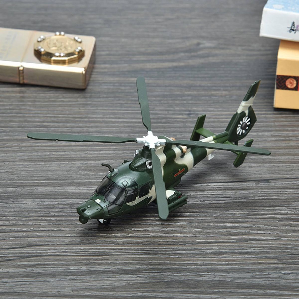 1/100 Scale Chinese Armed Helicopter Wz-9 Airplane Model,Simulation Static Plane Model Adults Collection Ornaments