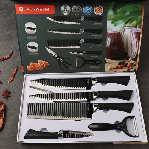 Beautiful Sets Of Kitchen Knives And Kitchen Scissors