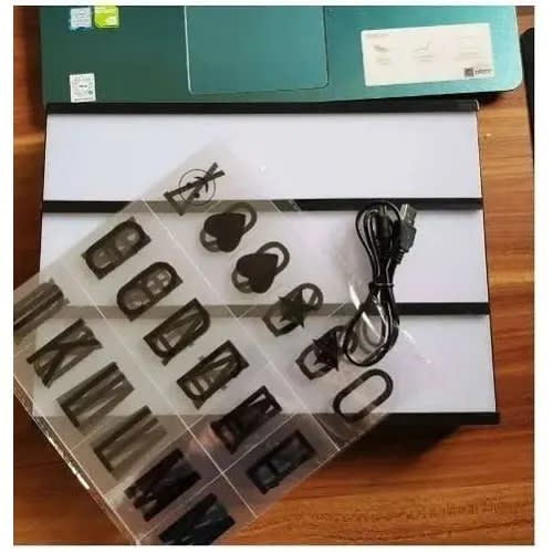 Usb And Battery Powered Led Cinematic Light Box