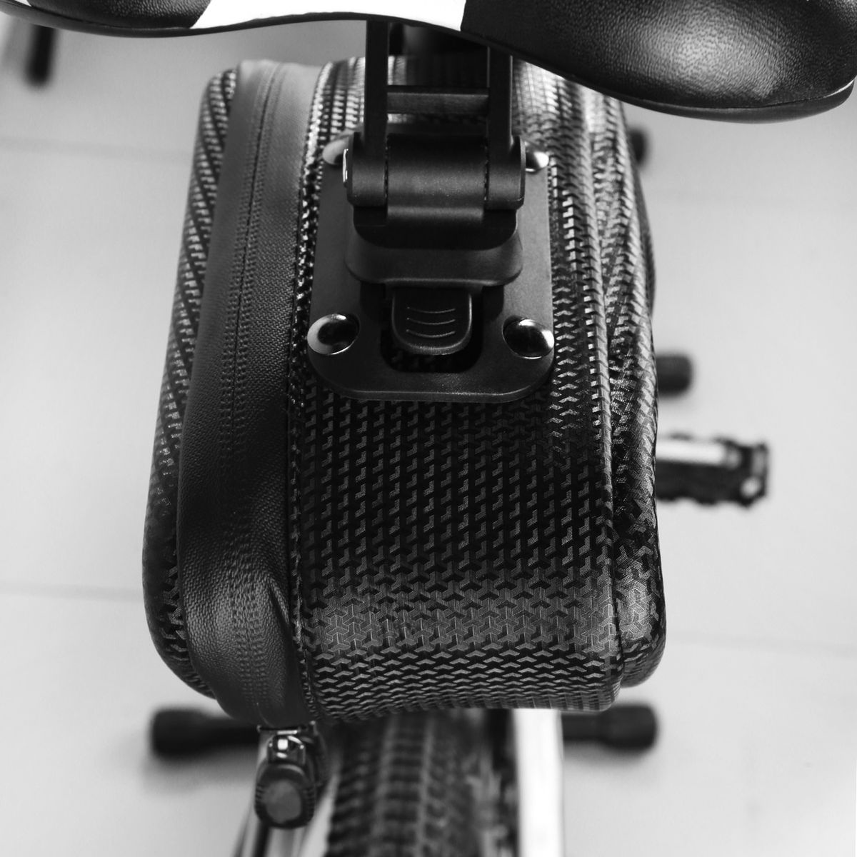Bike Saddle Bag Waterproof Bicycle Seat Bag Storage Pouch