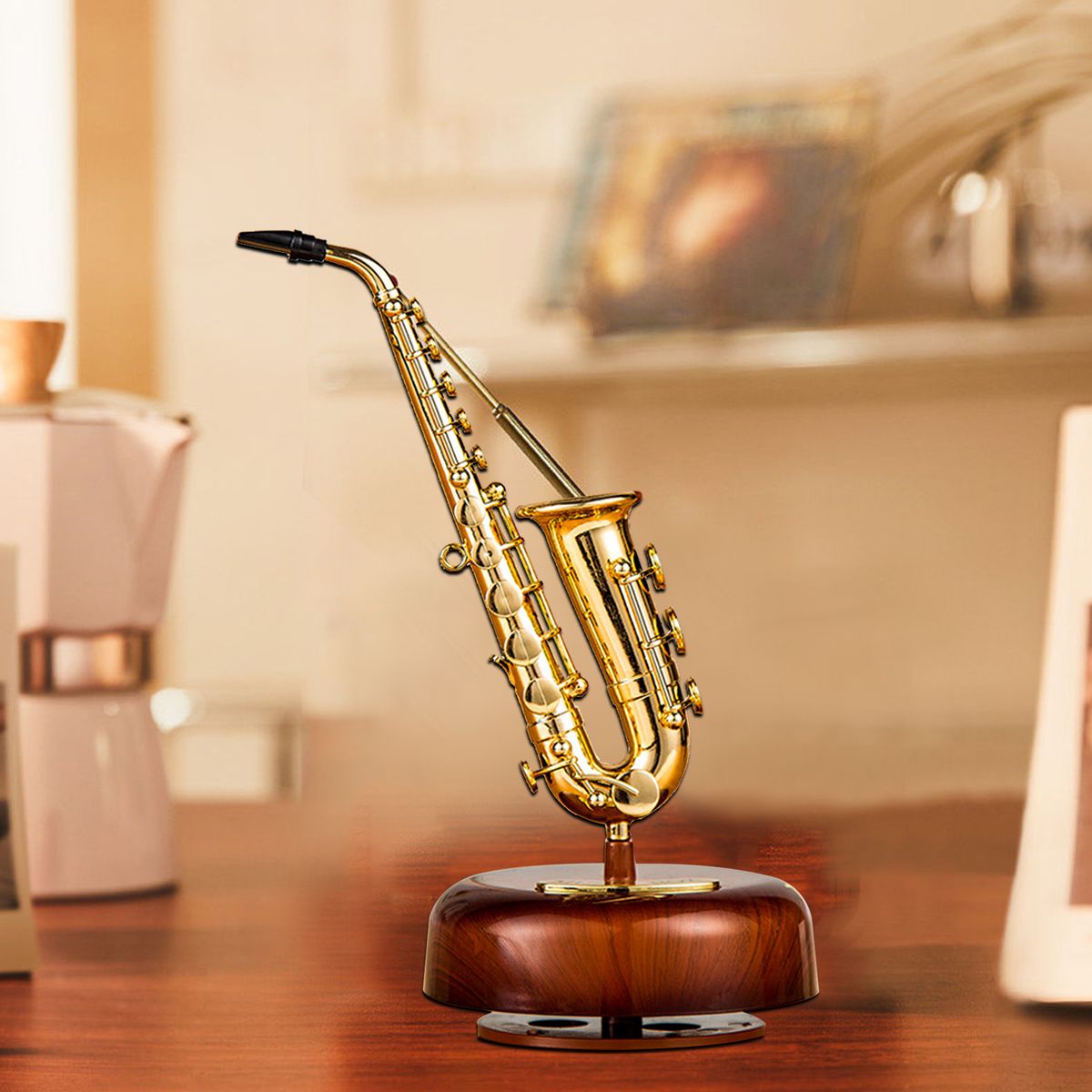 Saxophone Music Box Classical Wind Up Musicbox Twirling
