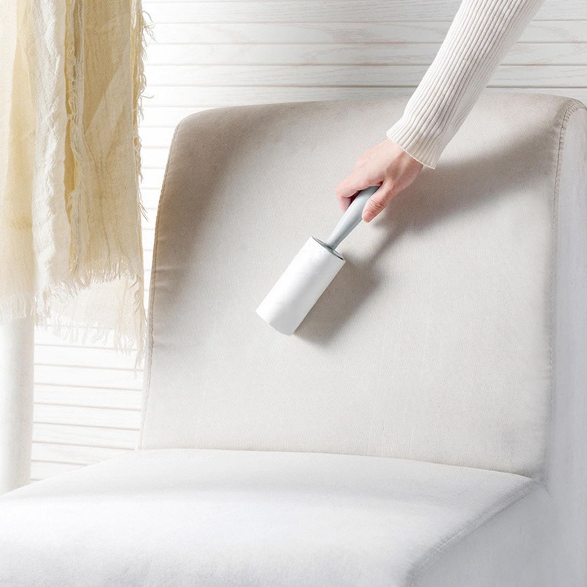 Rollers Brush Reusable Detachable Sticky Hair White