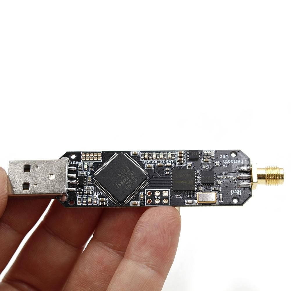 Ubertooth One 2.4 GHz Wireless Development blueto oth Sniffer
