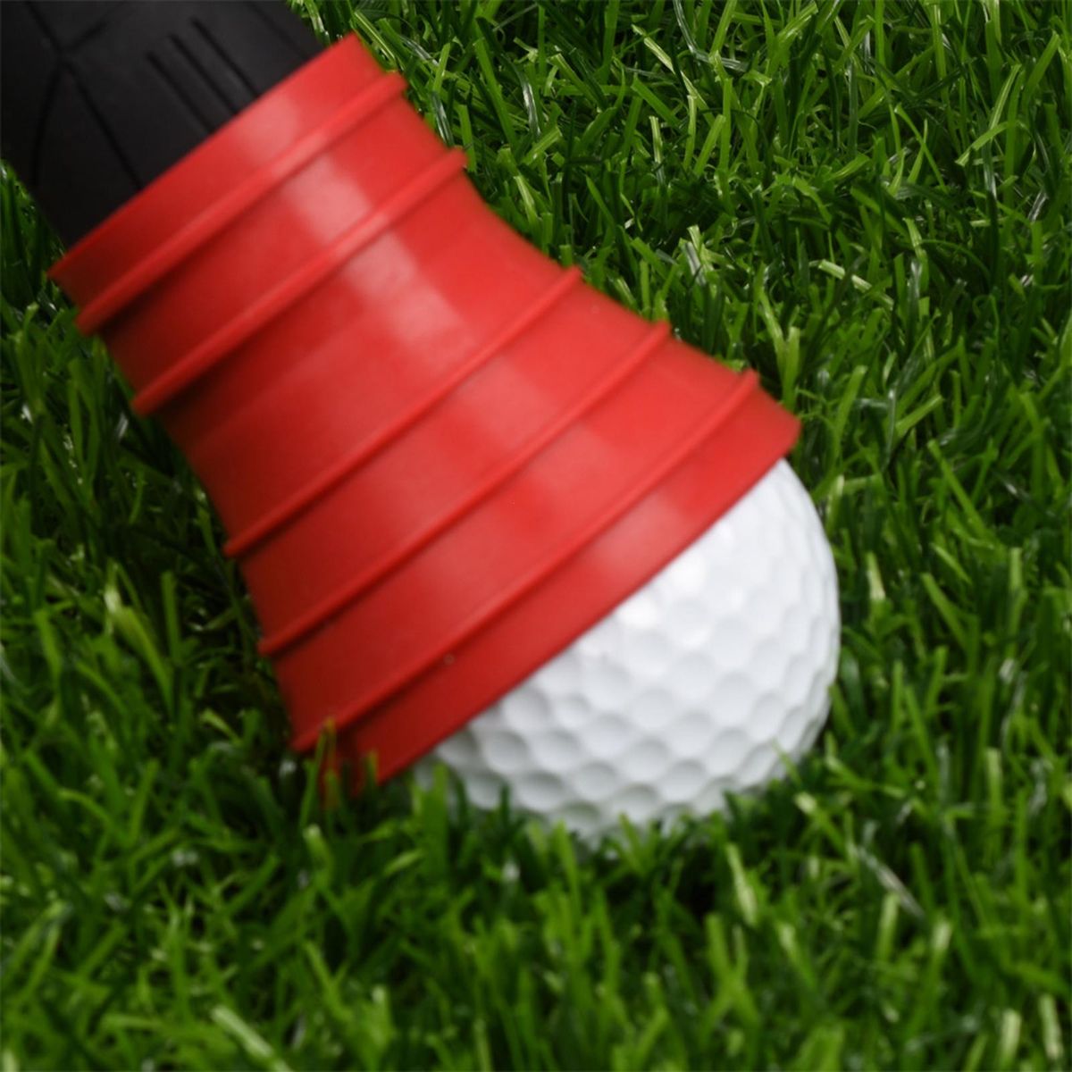 Golf Ball Grabber Back Saver Golf Ball Grabber Suction Cup Picker Red
