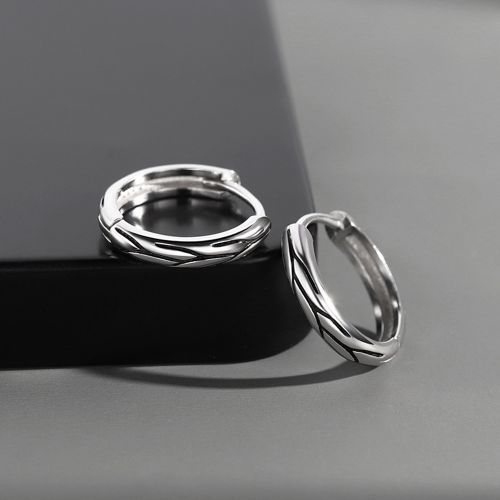 Simple Trend Personality Men's Niche Retro Striped Earrings Silver Jewelry