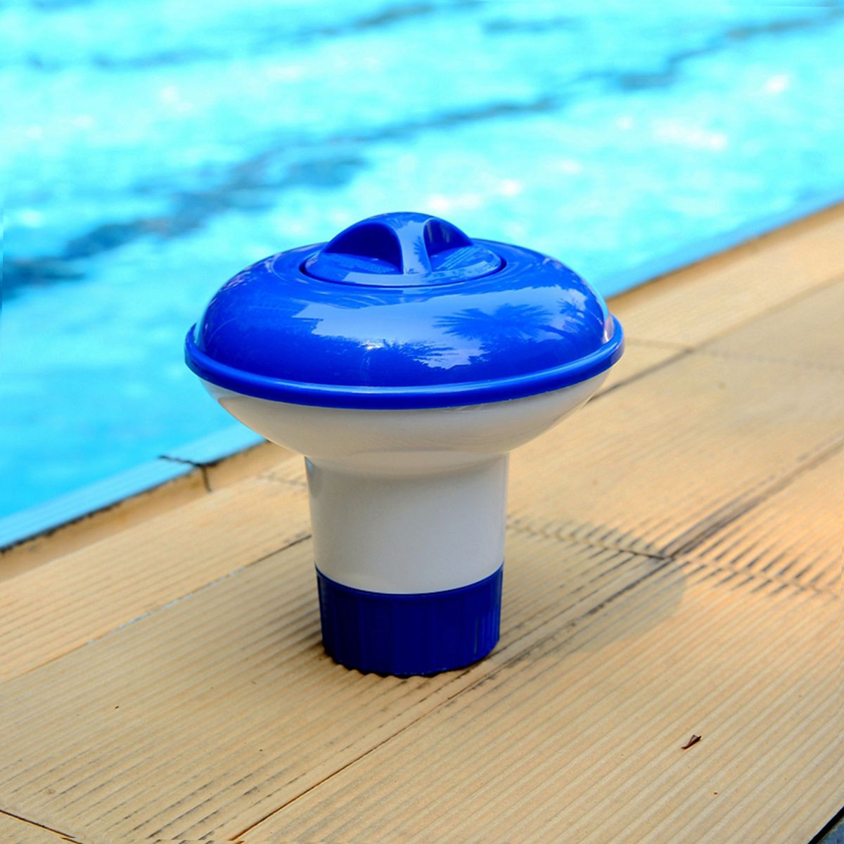 Floating Tablet Spa Chemical Dispenser Floating Pool