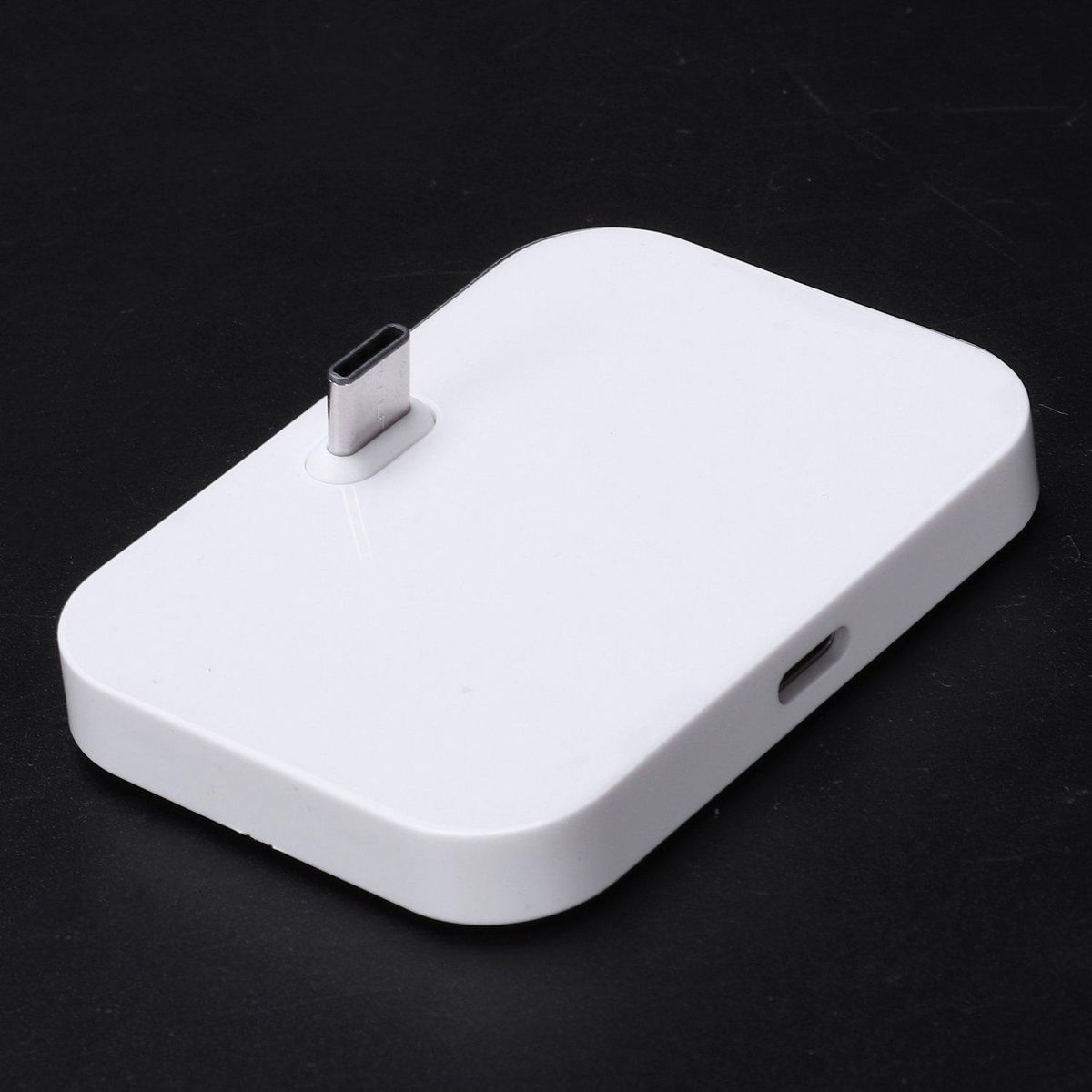 Mobile Phone Desktop Type-C Charger Stand Holder Cellphone Usb-C Charging Docking Station Silver