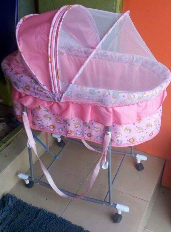 Baby Bassinet- Pink