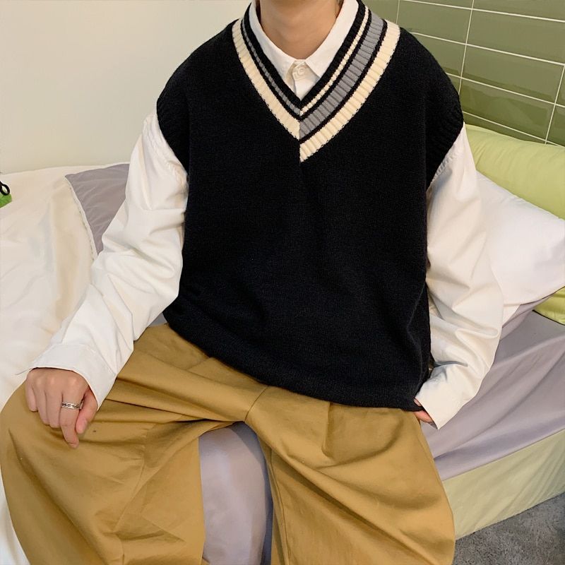 Sweater Vest Men Personality Sleeveless V-neck Striped Patchwork Tricot Top
