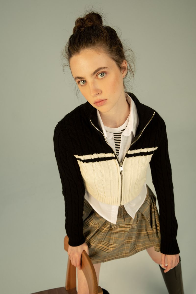 Woman - Mock Neck Long Sleeve Slim Fit Tricot Cardigan-Black
