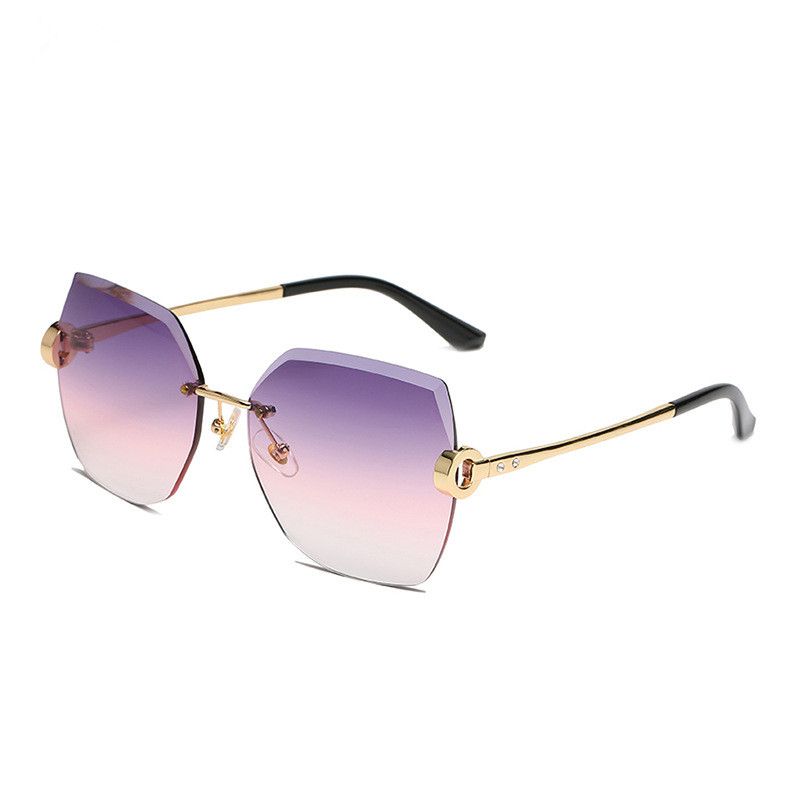 Diamond Trimming Cut-Edge Ladies UV Protection Sunglasses