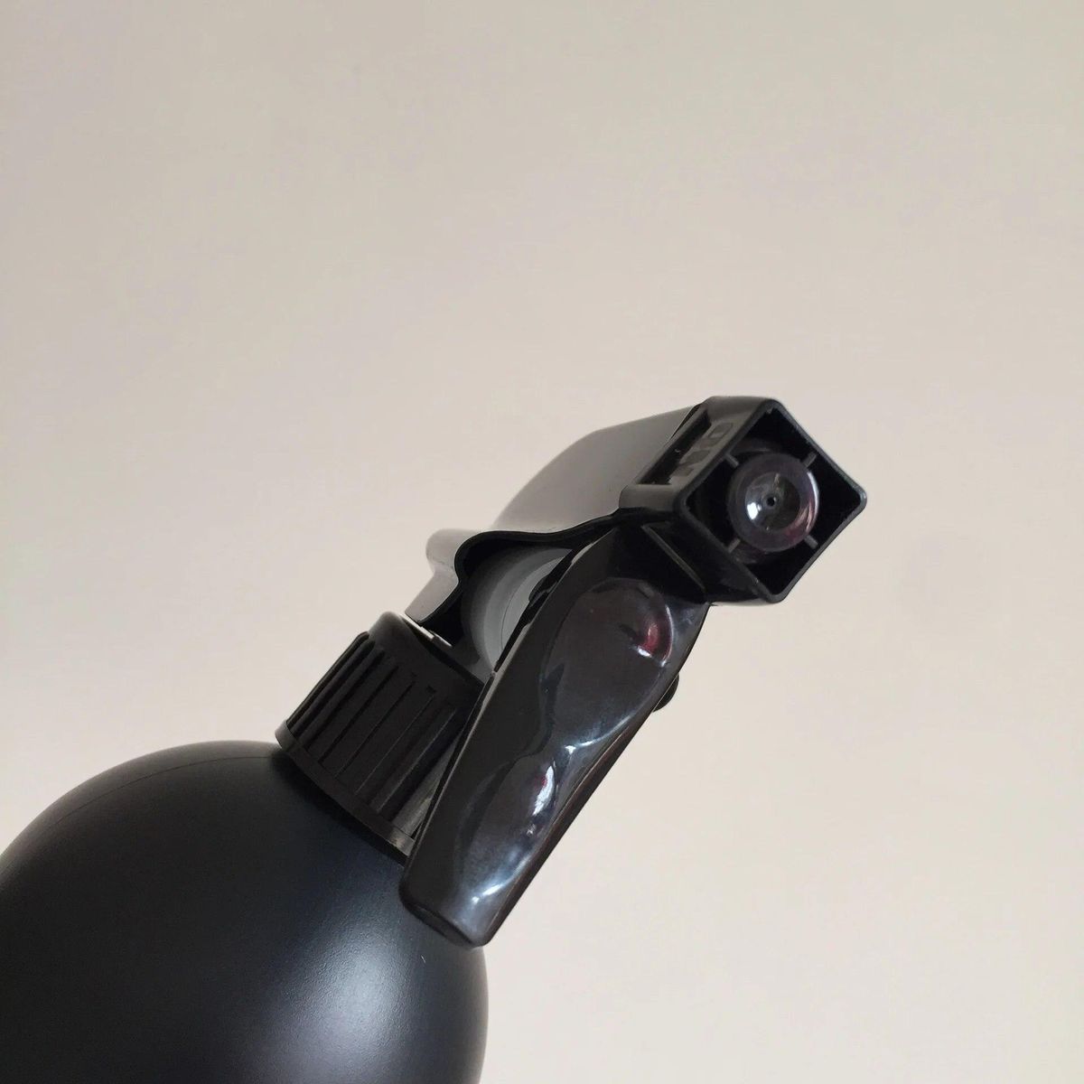 500ml Empty Black Spray plastic bottle Wash Cleanser Kitchen Water Sprayer Refillable Bottle With Mist Sprayer