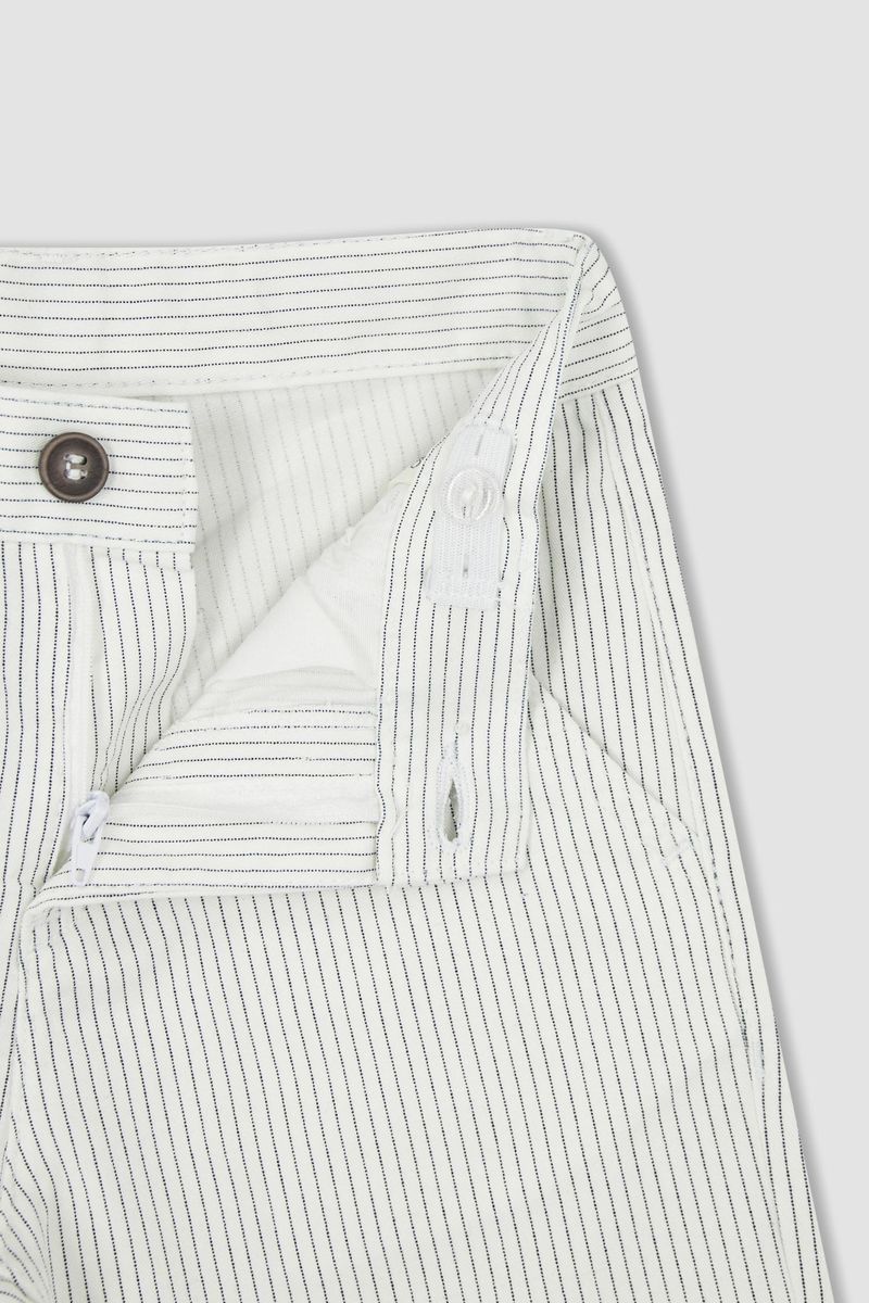 Boy Bermuda Cotton -White-