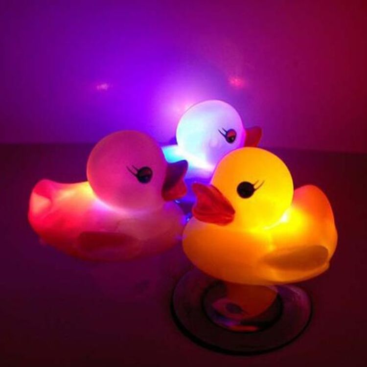 10 PCS LED Water Induction Light Duck Bath Toys