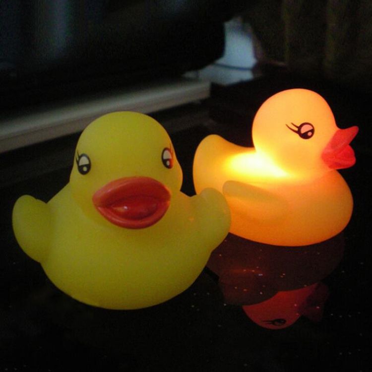 10 PCS LED Water Induction Light Duck Bath Toys