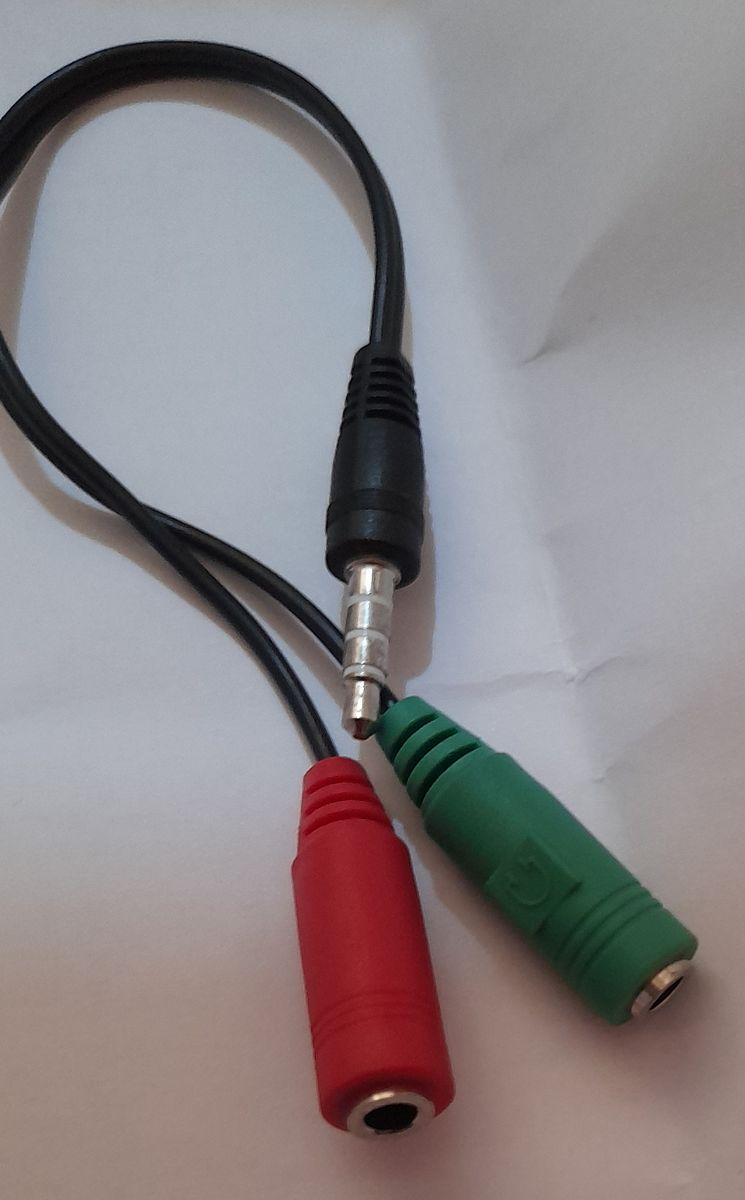 3.5mm Male Jack Headphone Mic Audio Y Splitter Cable To 2 Female 3.5mm Jack Adapter