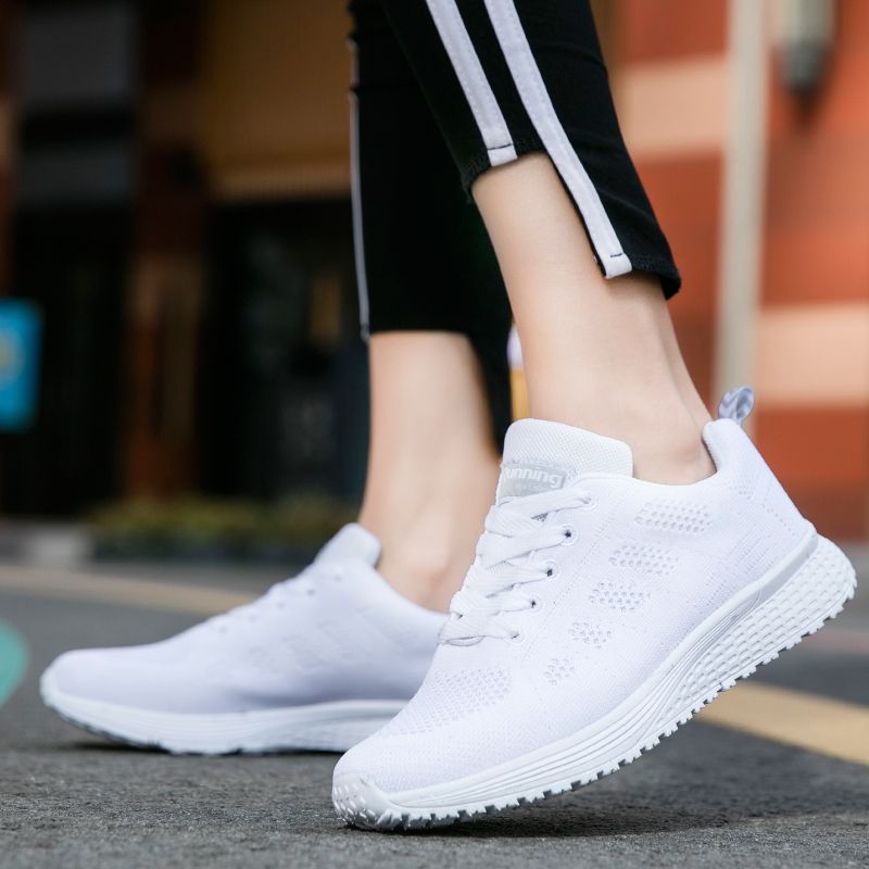 Women's Fashion Solid Color Sneakers - White