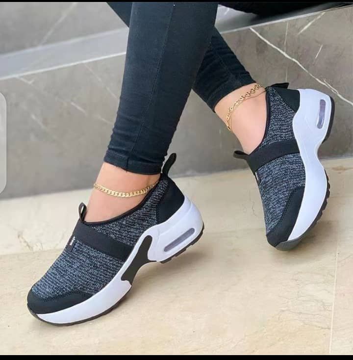 Sleek Sneakers-Grey