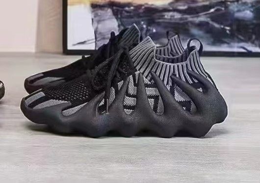 Female 2023 Sneakers - Black