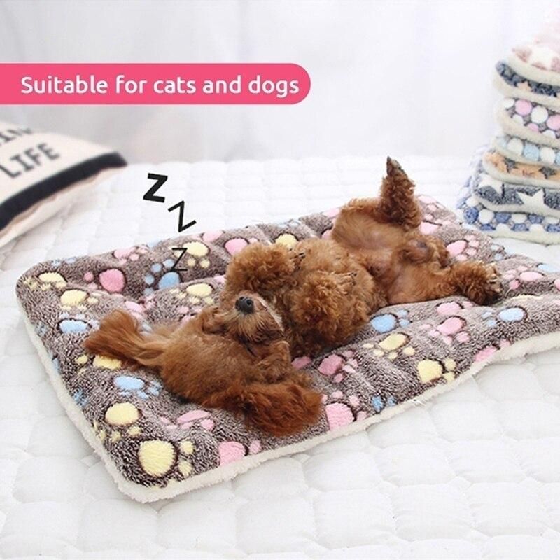 Pet Sleeping Mat Warm Dog Bed Soft Fleece Pet Blanket Cat Litter Puppy Sleep Mat Lovely Mattress Cushion for Small Large Dogs
