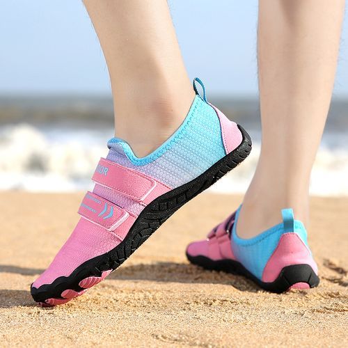 Unisex Five-finger Beach Water Shoes Women Big Size 36-42 Outdoor Quick-drying River Trekking Lovers Swimming Shoes Comfortable Fitness Shoes Black