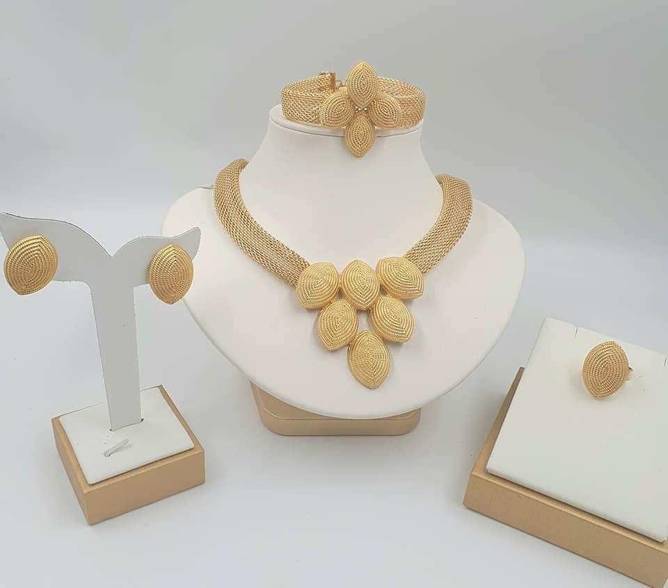 Ladies Jewelries Sets