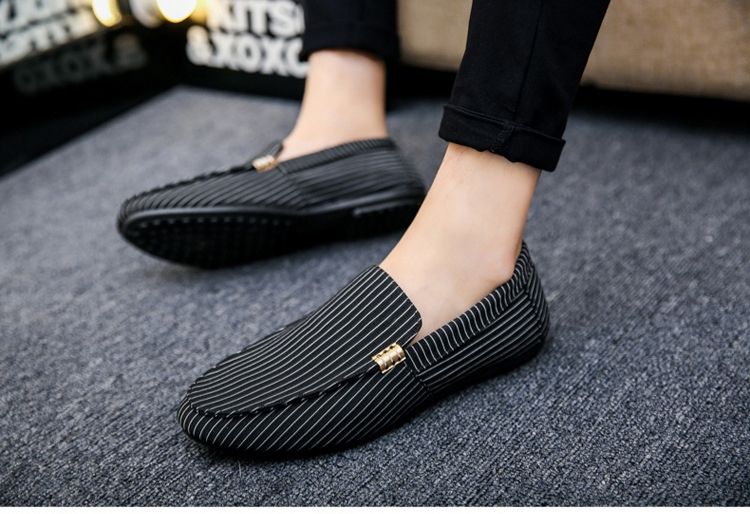 Men's Side Chain Designed Loafers Shoe - Black
