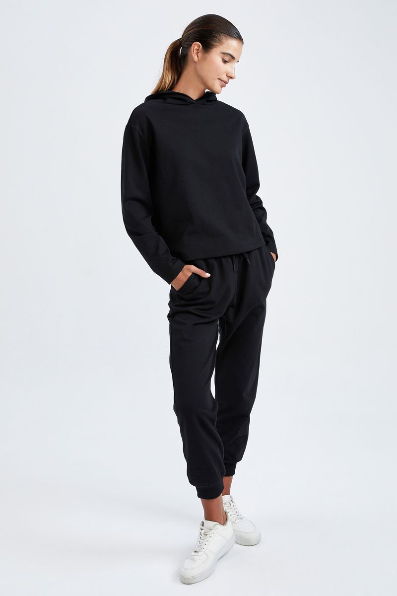 Woman Standart Fit Knitted Trousers-Black
